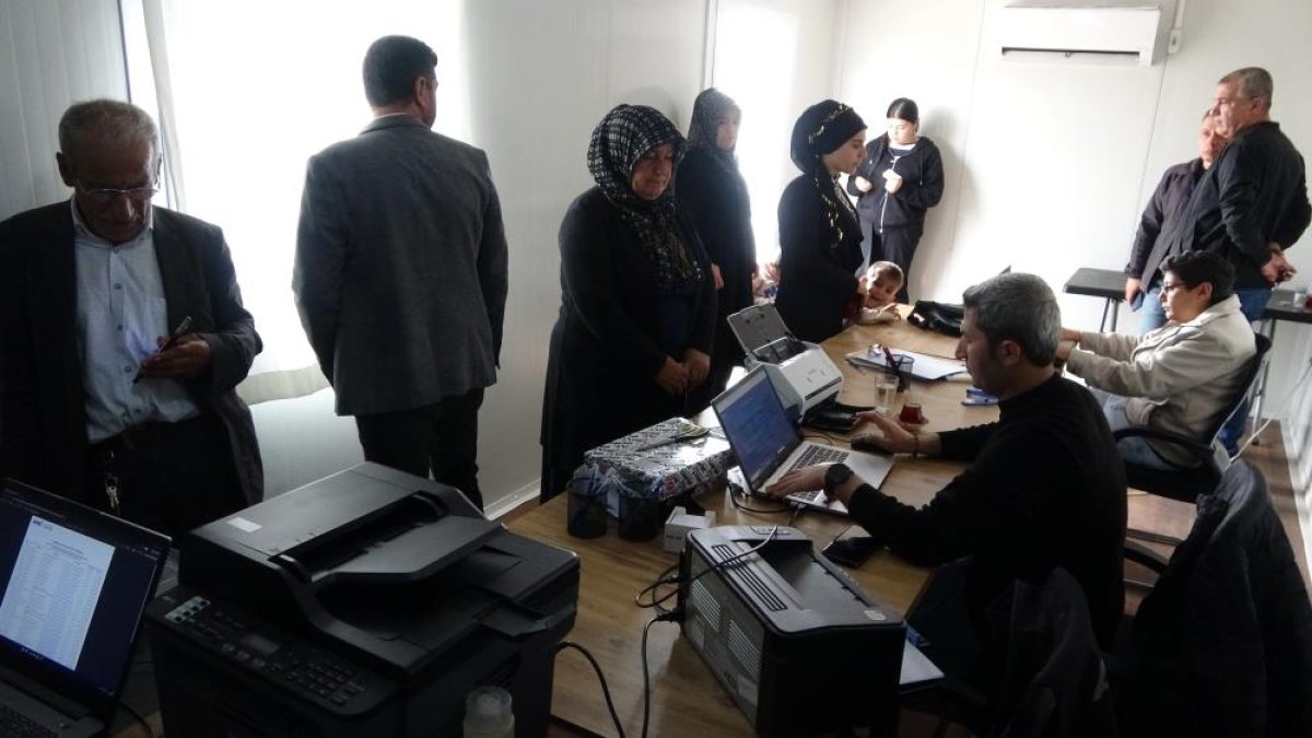 Adıyaman'da depremzedeler için hak sahipliği başvuruları başladı